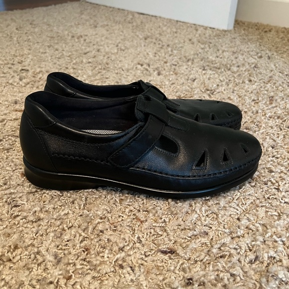 SAS Roamer Tripad Comfort Leather Slip-On Shoes - Picture 2 of 6